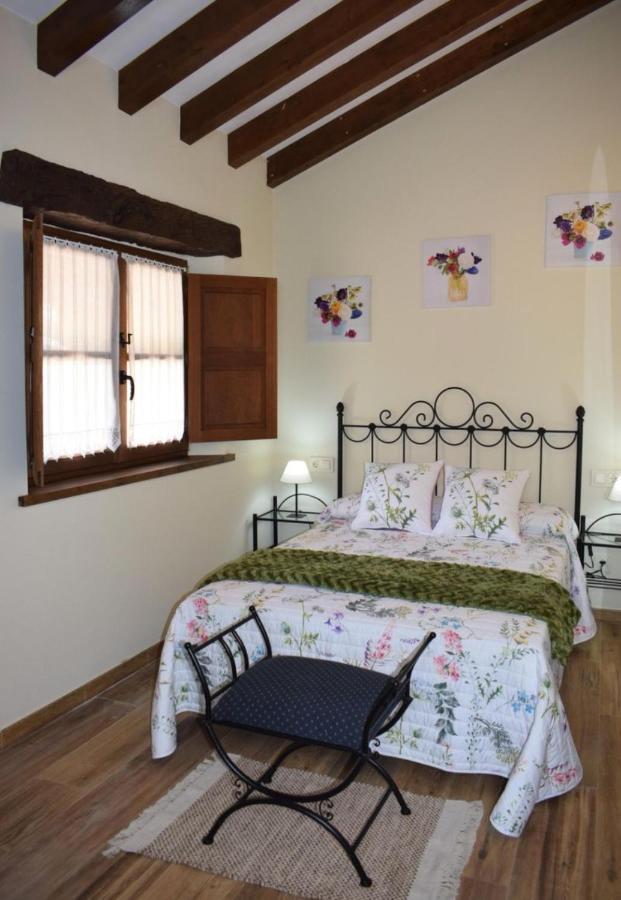Casa Rural Los Riveros De Jeromo Selaya Exterior photo