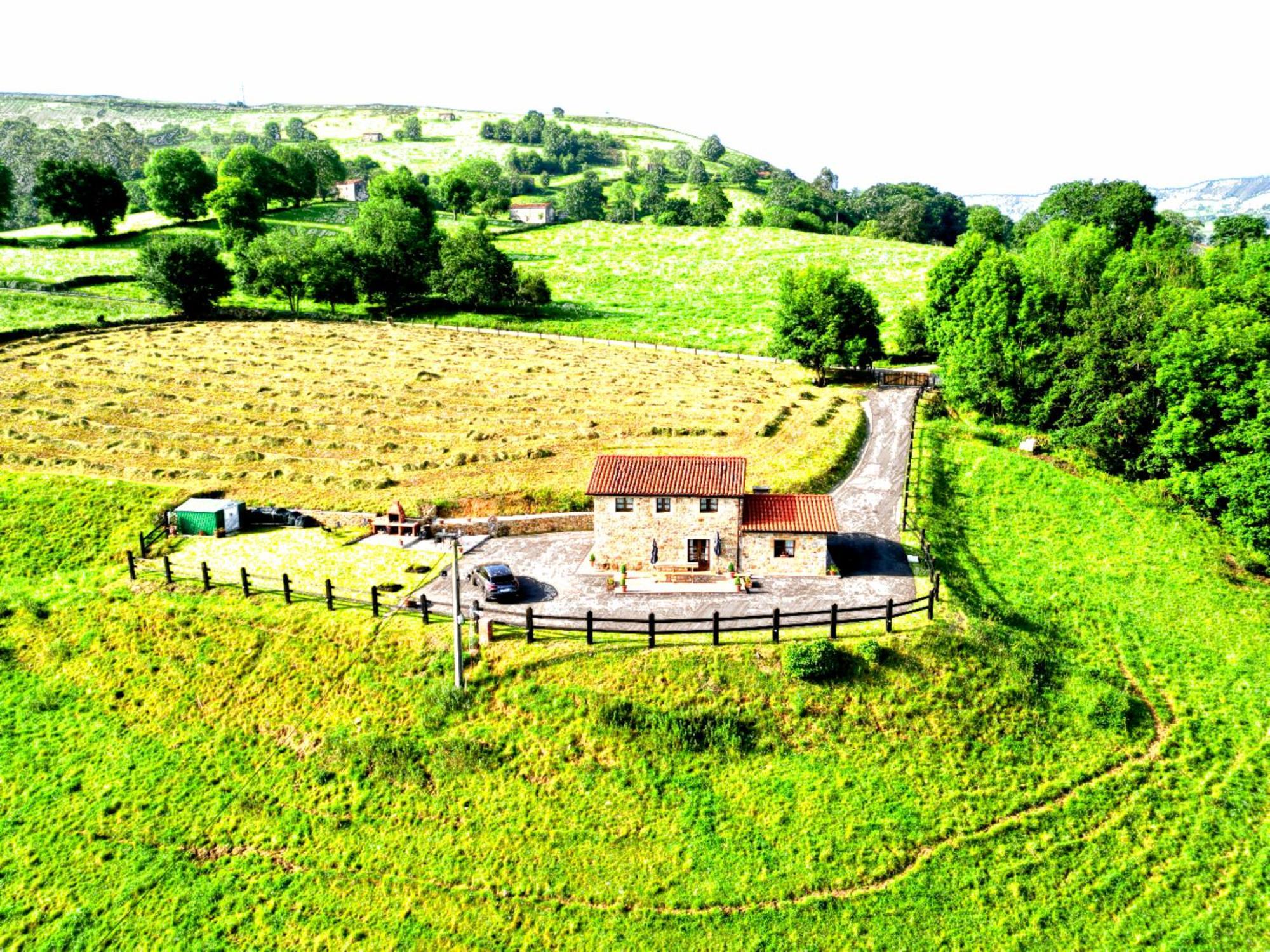 Casa Rural Los Riveros De Jeromo Selaya Exterior photo