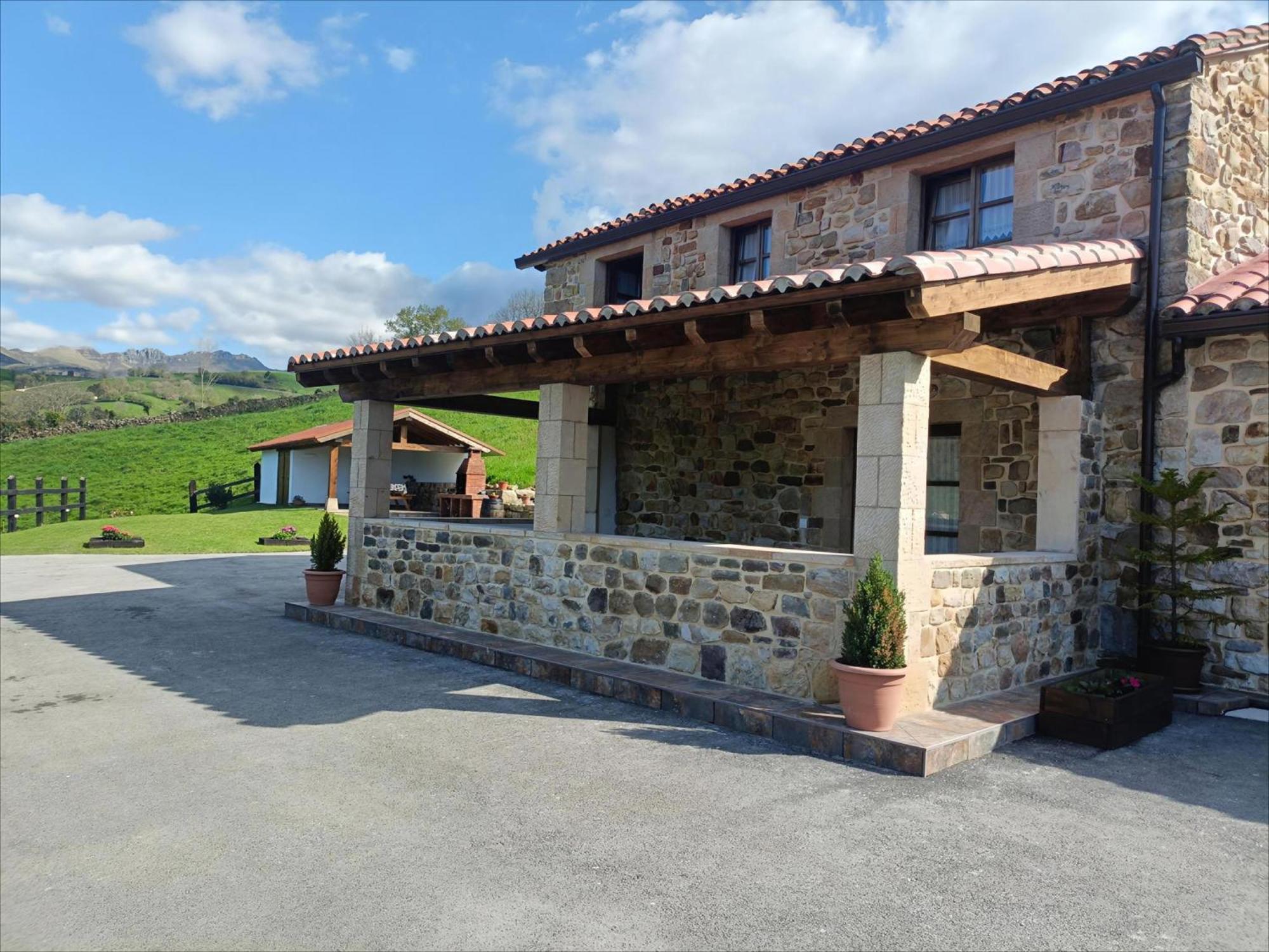 Casa Rural Los Riveros De Jeromo Selaya Exterior photo